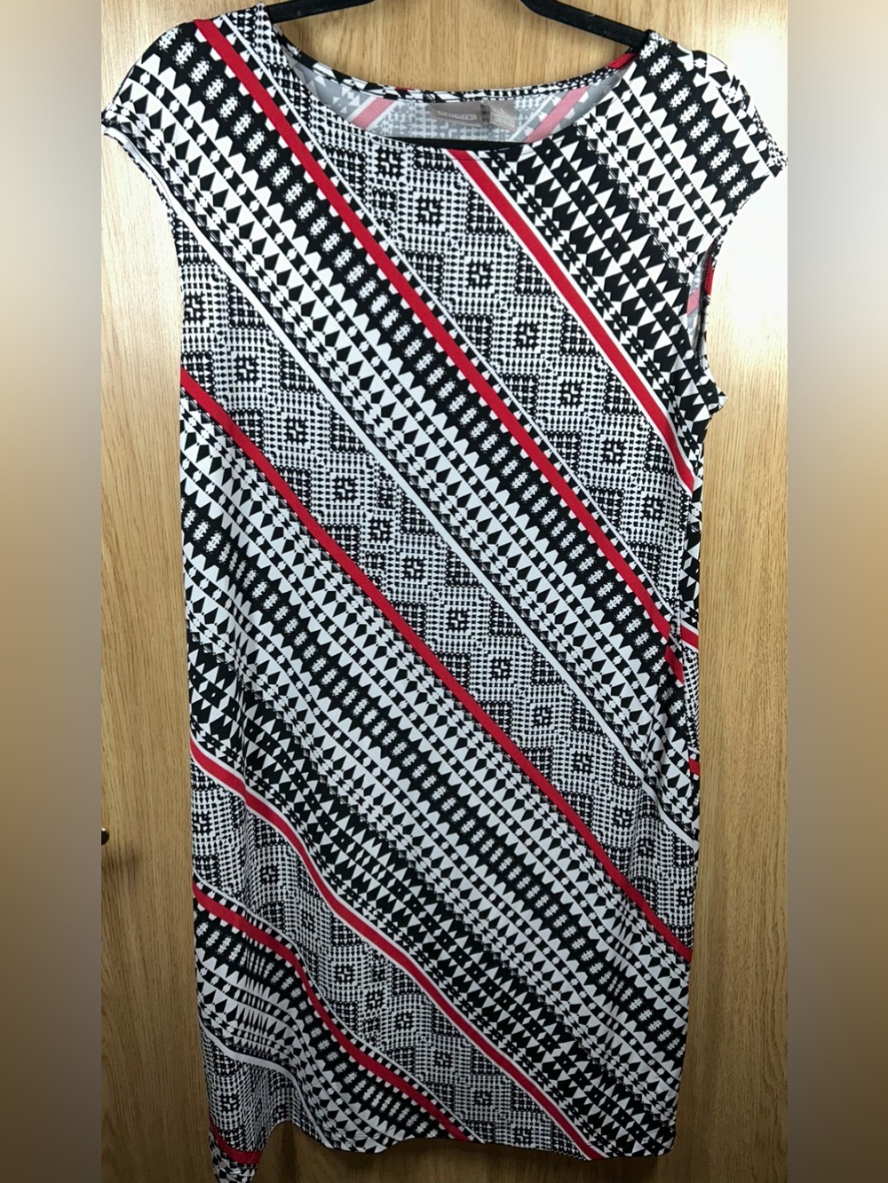 Chico's Size 1 (M 8-10) Stripe Knee Length Sheath Geometric Dress